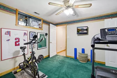 18 Oakridge Dr, Saugus, MA 01906 - Photo 33