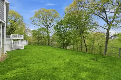 18 Oakridge Dr, Saugus, MA 01906 - Photo 37