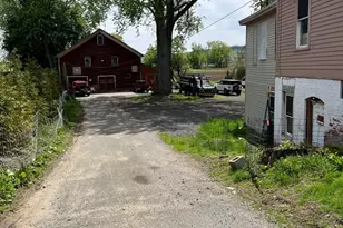 351 Bridge St, Northampton, MA 01060 - Photo 3