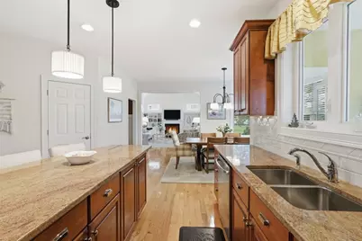 47 Winship Dr, Stoneham, MA 02180 - Photo 17