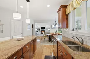 47 Winship Dr, Stoneham, MA 02180 - Photo 17