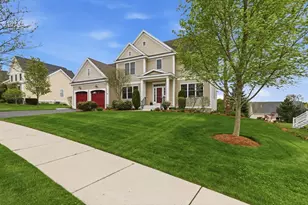47 Winship Dr, Stoneham, MA 02180 - Photo 3