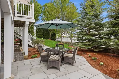 47 Winship Dr, Stoneham, MA 02180 - Photo 7