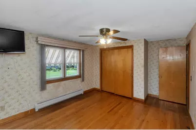 20 Hendom Dr, Agawam, MA 01030 - Photo 27