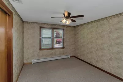 20 Hendom Dr, Agawam, MA 01030 - Photo 23