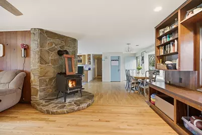 304 Bushee Road, Swansea, MA 02777 - Photo 9