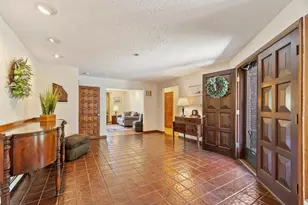 99 Beaver Rd, Reading, MA 01867 - Photo 3