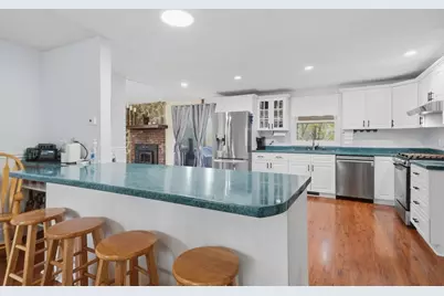 17 Unicorn Circle, Amesbury, MA 01913 - Photo 11