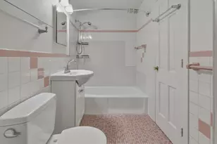 61 Marlborough St, Boston, MA 02116 - Photo 9