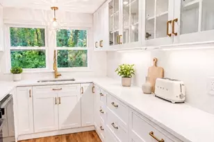 9 Bridge St, Medfield, MA 02052 - Photo 5