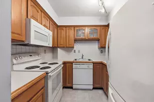 101 Mulberry St, Springfield, MA 01105 - Photo 9
