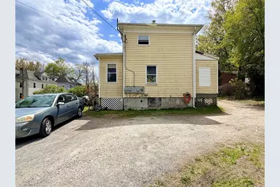 8-12 Hall Pl, Pittsfield, MA 01201 - Photo 17