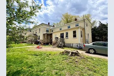 8-12 Hall Pl, Pittsfield, MA 01201 - Photo 15