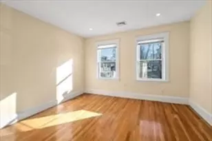 19 Winter St, Medford, MA 02155 - Photo 5