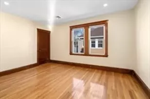 19 Winter St, Medford, MA 02155 - Photo 9