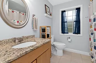 29 Spruce St, Waltham, MA 02453 - Photo 17
