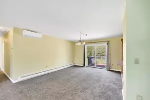 33 Thatchers Ln, Falmouth, MA 02536 - Photo 7
