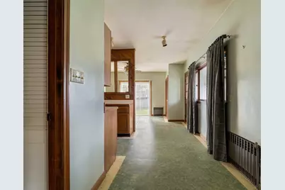 5 Washington St, Stoneham, MA 02180 - Photo 11