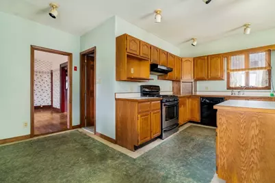5 Washington St, Stoneham, MA 02180 - Photo 15