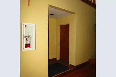267 Locust Street #1A, Northampton, MA 01062 - Photo 5