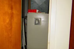 267 Locust St, Northampton, MA 01062 - Photo 13