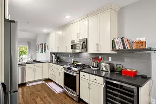 36 C Seven Springs Ln, Burlington, MA 01803 - Photo 9