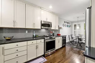 36 C Seven Springs Ln, Burlington, MA 01803 - Photo 7