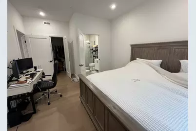 33 Ward St #10, Boston, MA 02127 - Photo 3