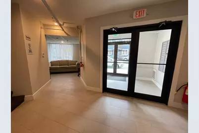 33 Ward St #10, Boston, MA 02127 - Photo 11