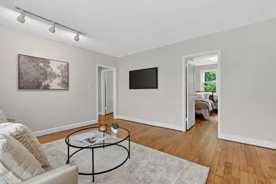9 Dexter St #4, Malden, MA 02148 - Photo 3