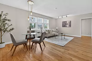 9 Dexter St, Malden, MA 02148 - Photo 5