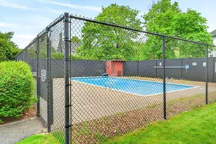 9 Dexter St, Malden, MA 02148 - Photo 27