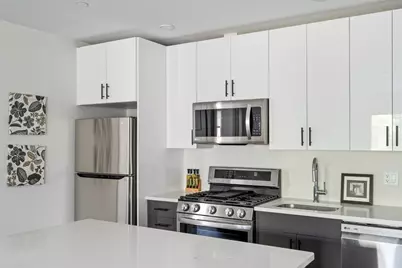 317 Belgrade Ave #301, Boston, MA 02131 - Photo 5