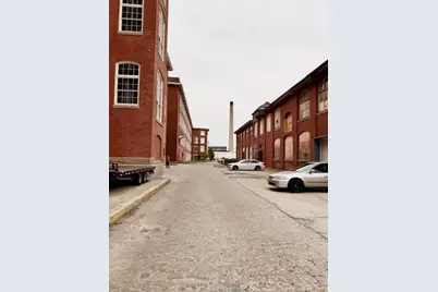 194-R Riverside Ave, New Bedford, MA 02746 - Photo 3