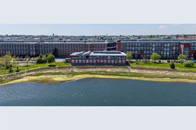 194-R Riverside Ave, New Bedford, MA 02746 - Photo 1