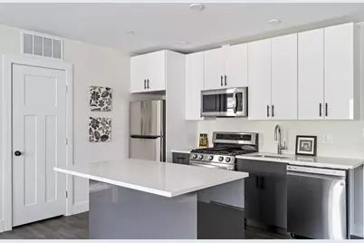 317 Belgrade Ave #305, Boston, MA 02131 - Photo 3