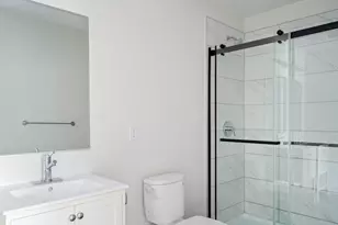 317 Belgrade Ave, Boston, MA 02131 - Photo 17