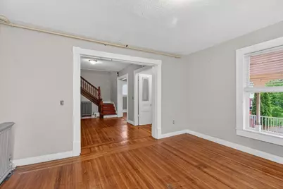 253 Oak St, Holyoke, MA 01040 - Photo 37