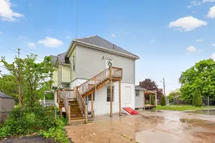 253 Oak St, Holyoke, MA 01040 - Photo 7