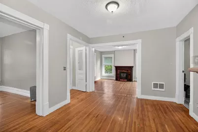 253 Oak St, Holyoke, MA 01040 - Photo 41
