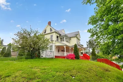 253 Oak St, Holyoke, MA 01040 - Photo 5