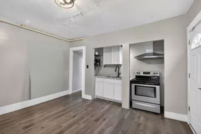 253 Oak St, Holyoke, MA 01040 - Photo 21