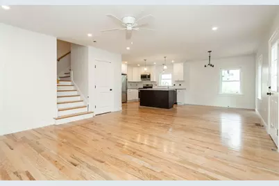 15 Cotting St #1, Medford, MA 02155 - Photo 3