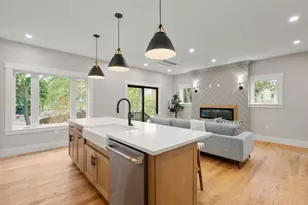 71 Mystic St, Arlington, MA 02474 - Photo 9