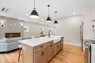 71 Mystic St, Arlington, MA 02474 - Photo 7