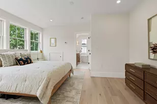 326 Lowell St, Somerville, MA 02145 - Photo 7