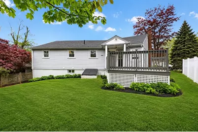 7 Franklin St, Boston, MA 02136 - Photo 33