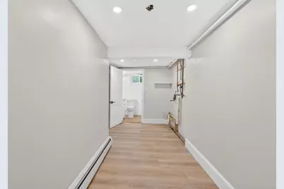 7 Franklin St, Boston, MA 02136 - Photo 29