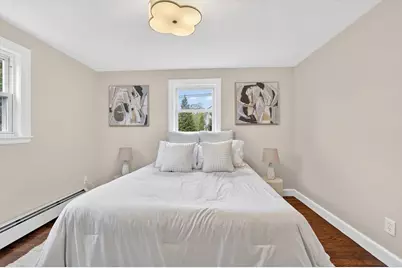 7 Franklin St, Boston, MA 02136 - Photo 19