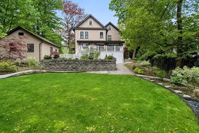 21 Clover St, Belmont, MA 02478 - Photo 3